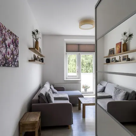 Apartment Za Pasazi S Balkonem V Centru Pardubic